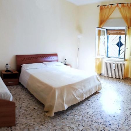 Lucia'S Apartaments Bari Luaran gambar