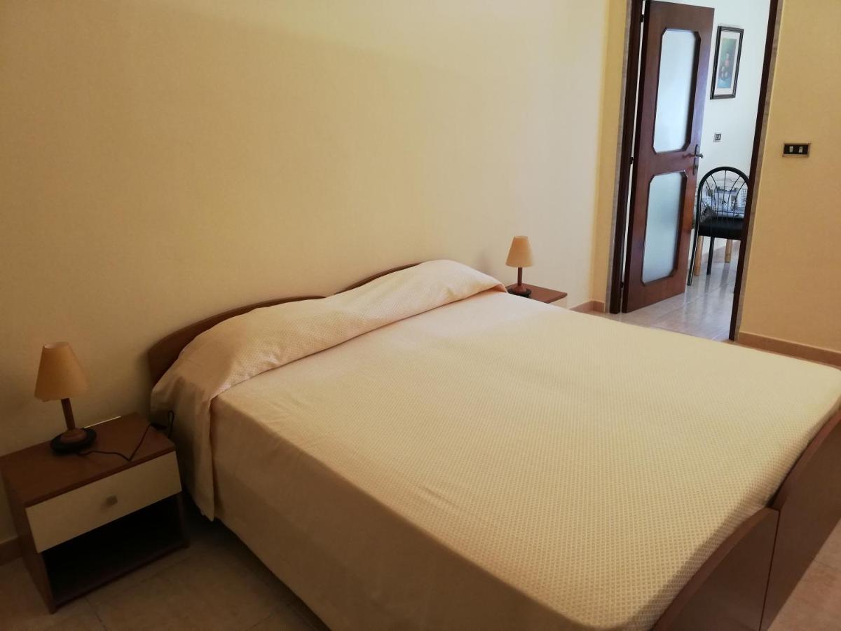 Lucia'S Apartaments Bari Luaran gambar